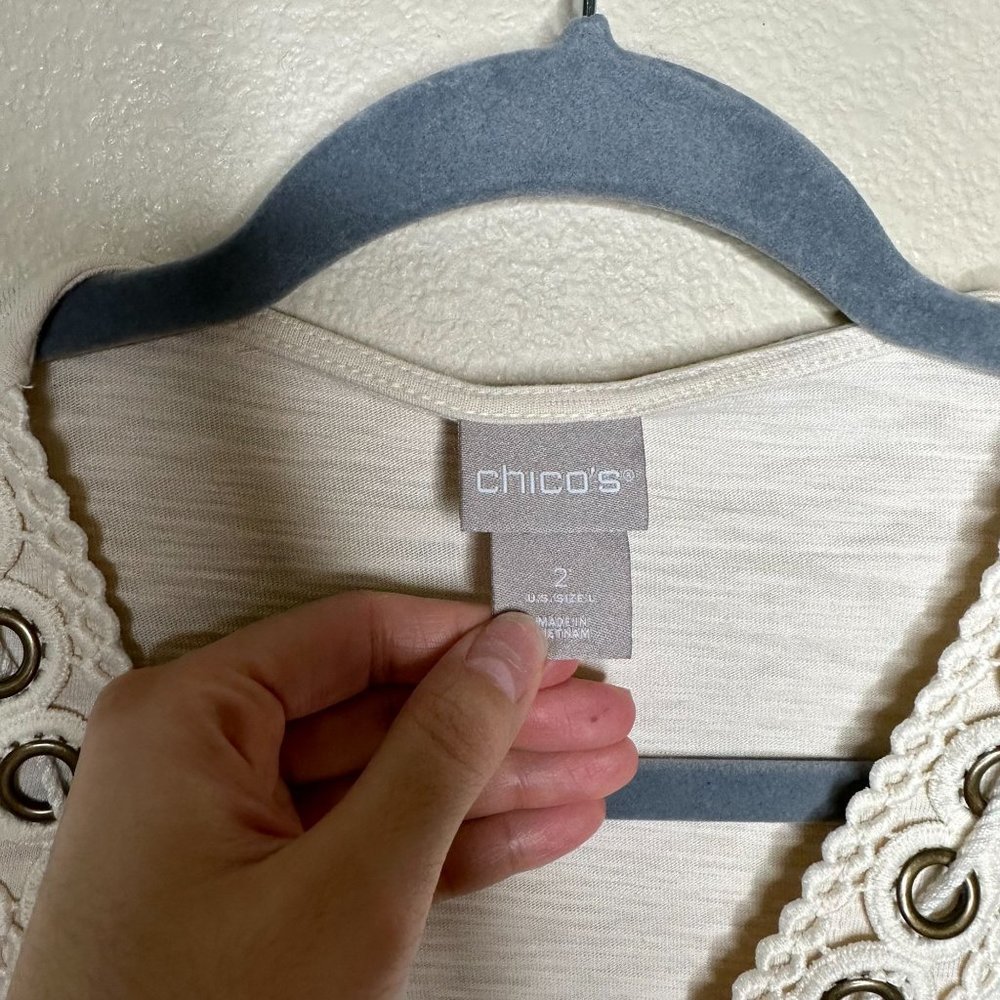 Chico's Grommet Top Boho Lagenlook Minimalist V Neck 3/4 Sleeves Lightweight L - Picture 4 of 6